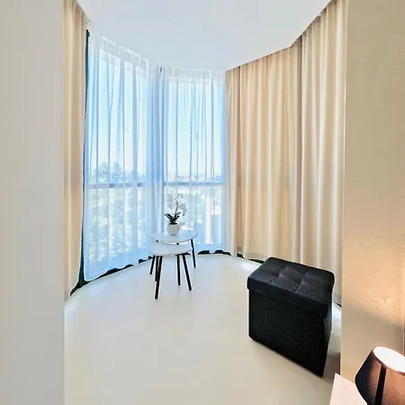 Aparthotel Sunset H1-18 4*